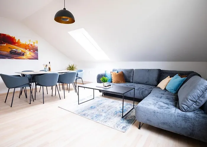 Design-ferienwohnung In Am Nuerburgring: Platz Fuer 6, Kueche, Wifi, Netflix *