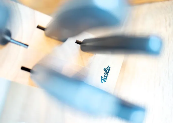 Design-ferienwohnung In Am Nuerburgring: Platz Fuer 6, Kueche, Wifi, Netflix Кельберг